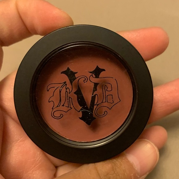 Kat Von D Lolita Eyeshadow - Picture 3 of 4